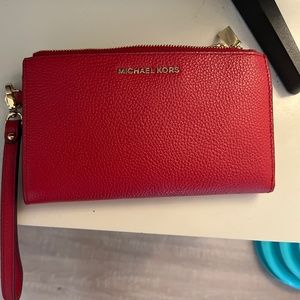 Michael Kors Wristlet Wallet